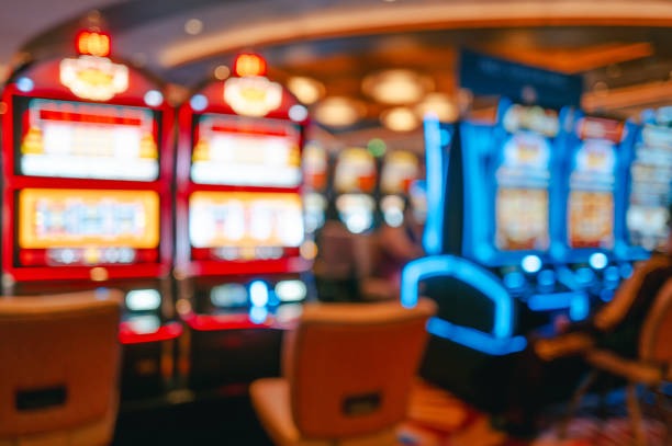 Mega Moolah slot game interface on opratoto platform